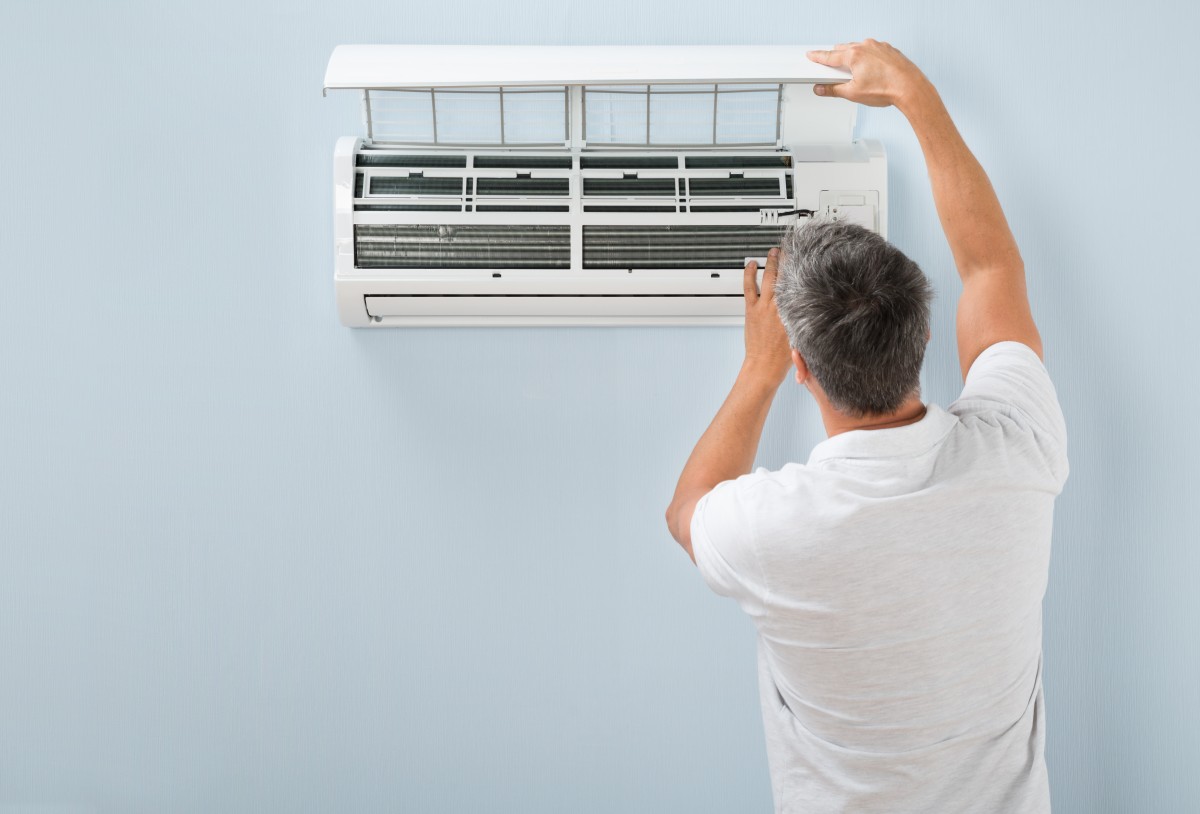 AC Wall